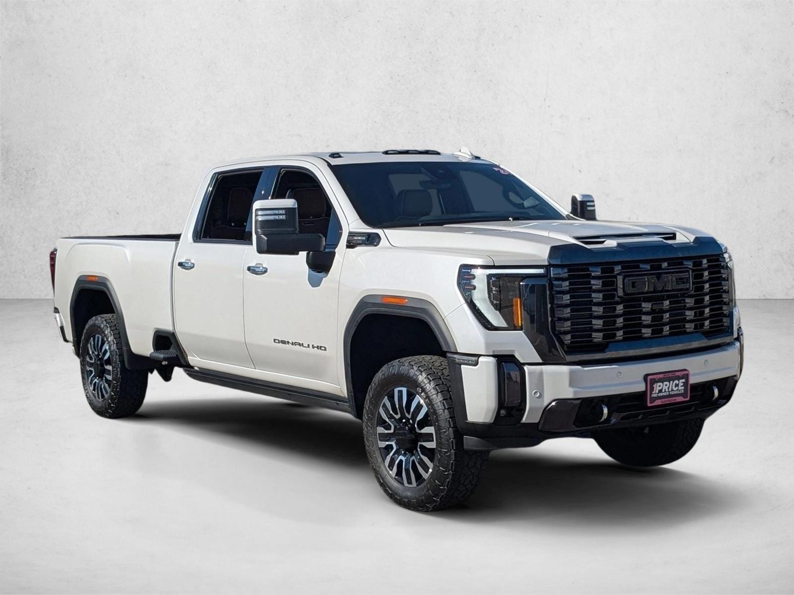 2024 GMC Sierra 2500HD Denali Ultimate photo 2