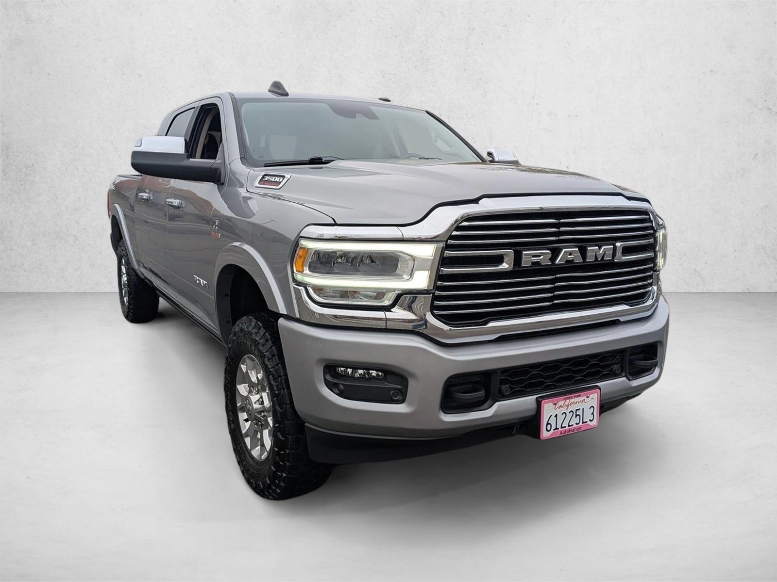 2022 Ram 3500 Laramie photo 3