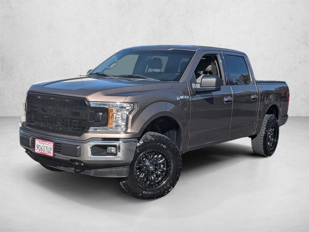 Used 2018 Ford F-150 XLT Crew Cab Pickup