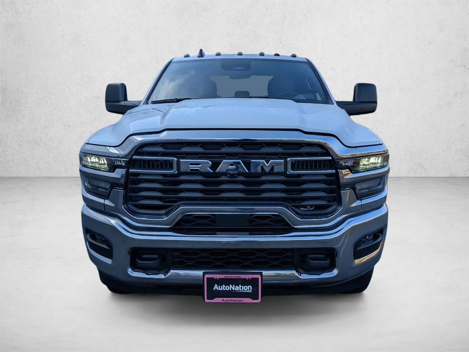 2026 RAM 2500 Tradesman - Photo 6