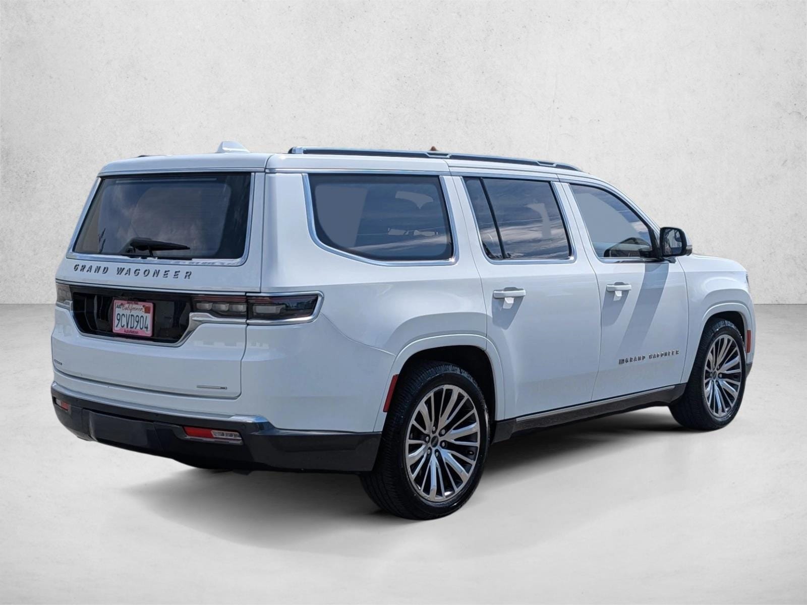 2022 Jeep Grand Wagoneer Series III photo 5