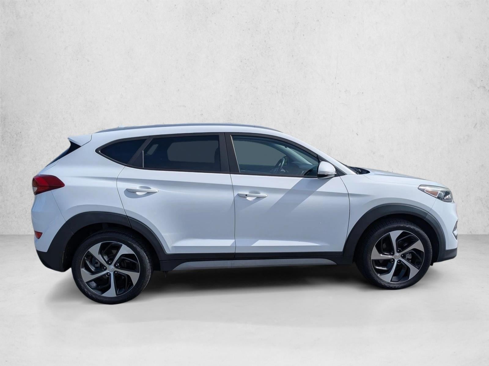 2018 Hyundai Tucson Sport photo 5