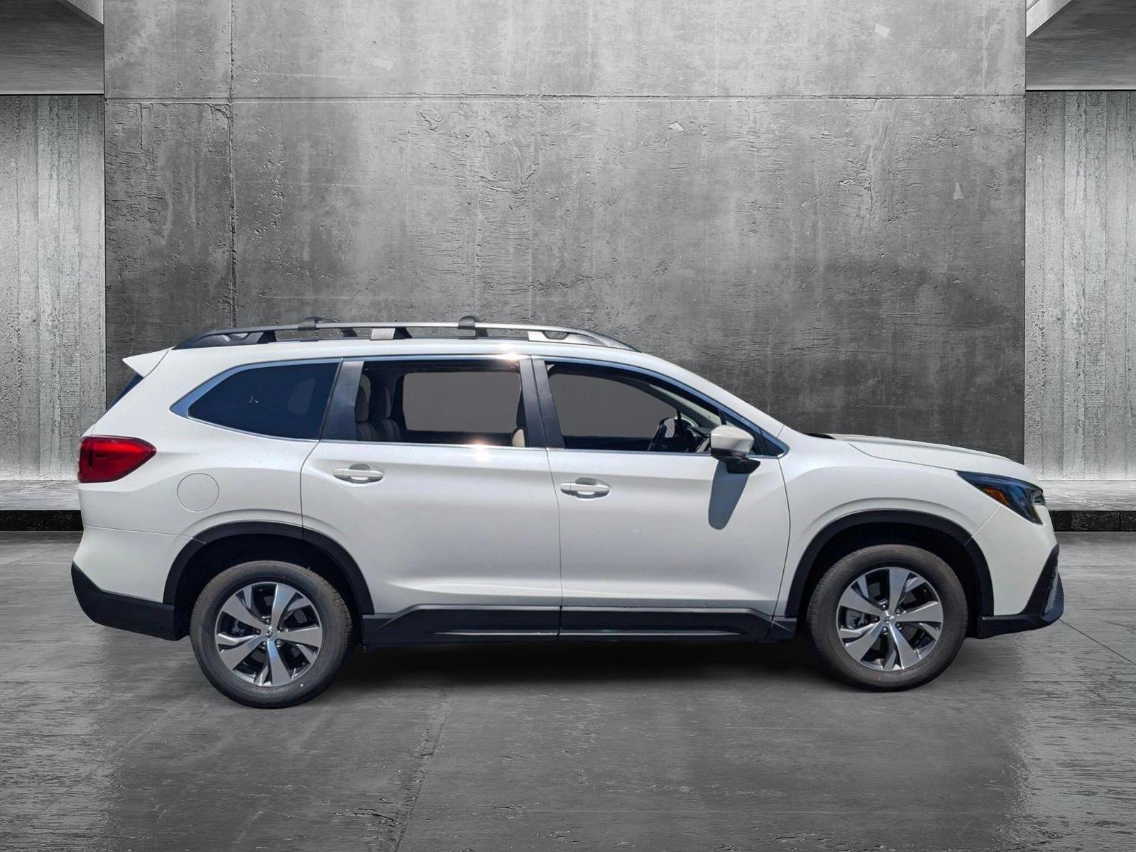 2024 Subaru Ascent Premium photo 4