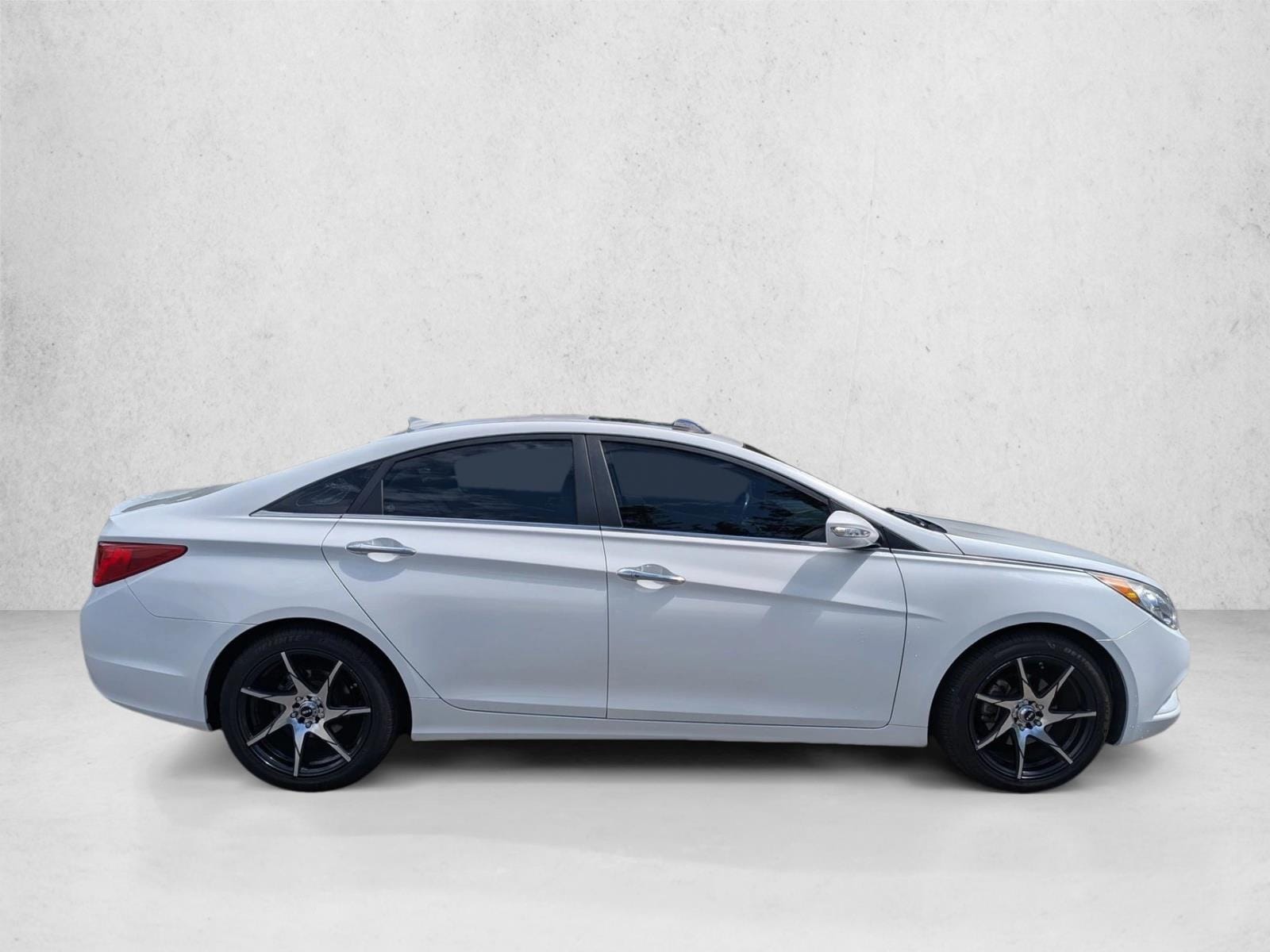 2013 Hyundai Sonata Limited photo 4