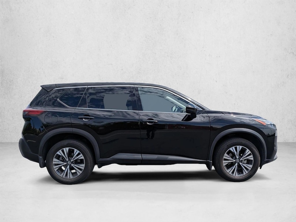 Used 2021 Nissan Rogue SV SUV