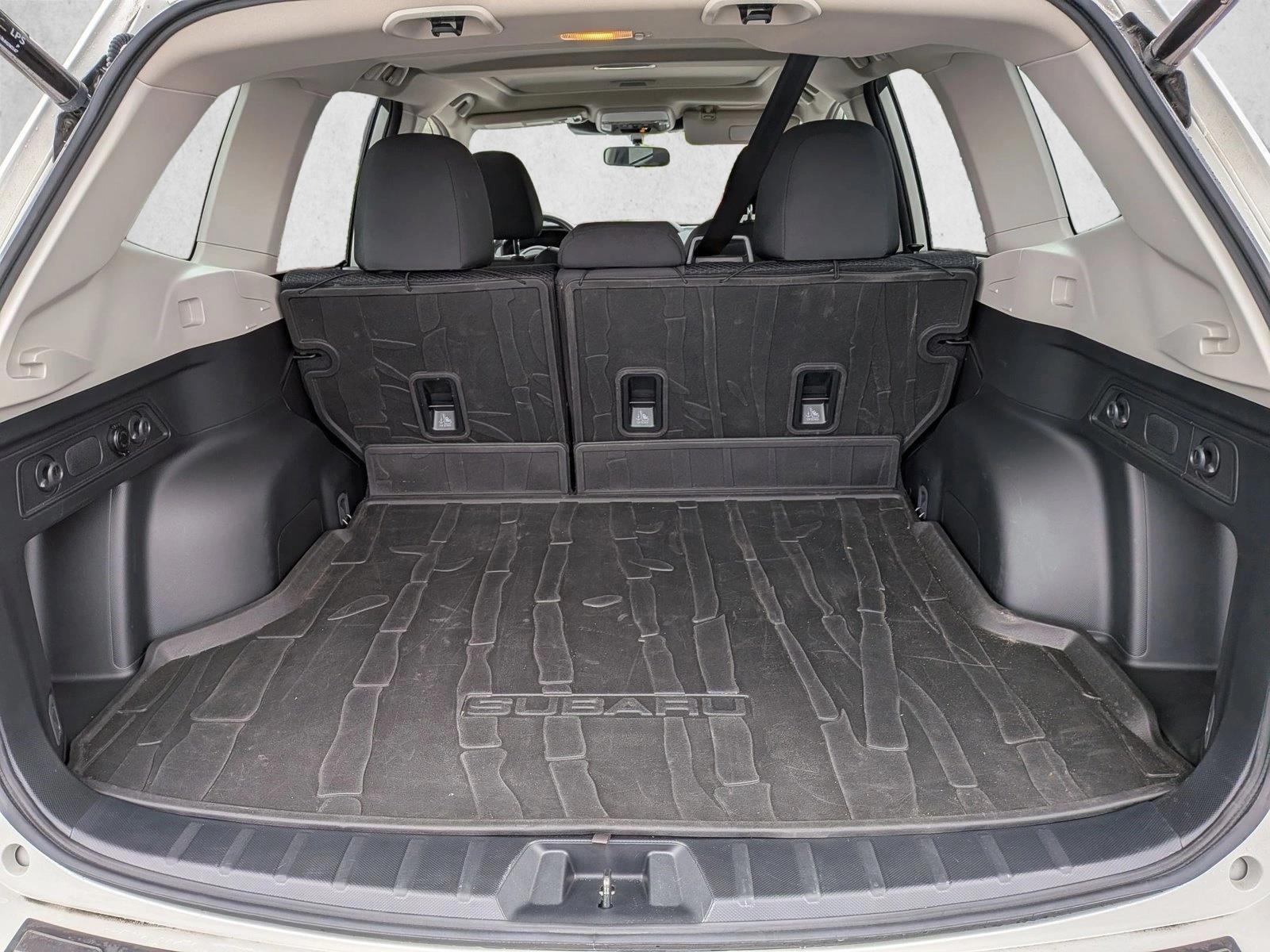 2024 Subaru Forester Premium photo 6