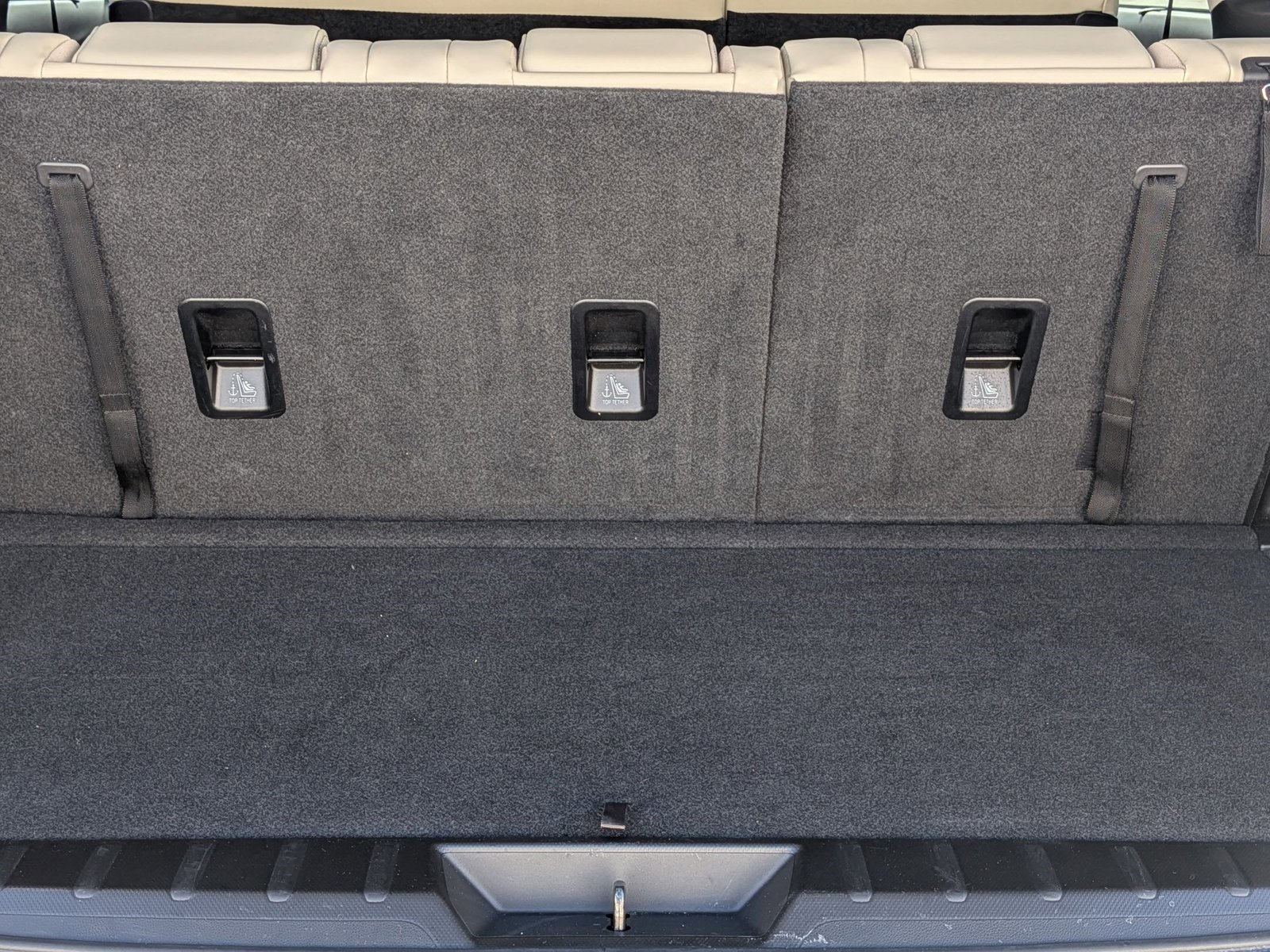 2024 Subaru Ascent Limited photo 5