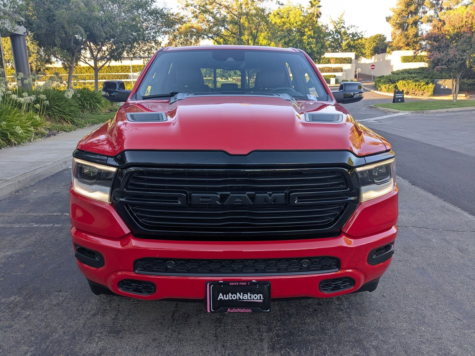 2024 Ram 1500 Laramie photo 2
