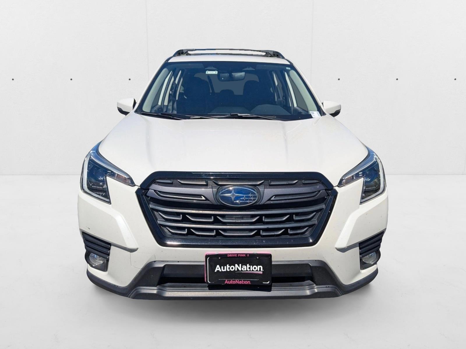 2022 Subaru Forester Limited photo 2