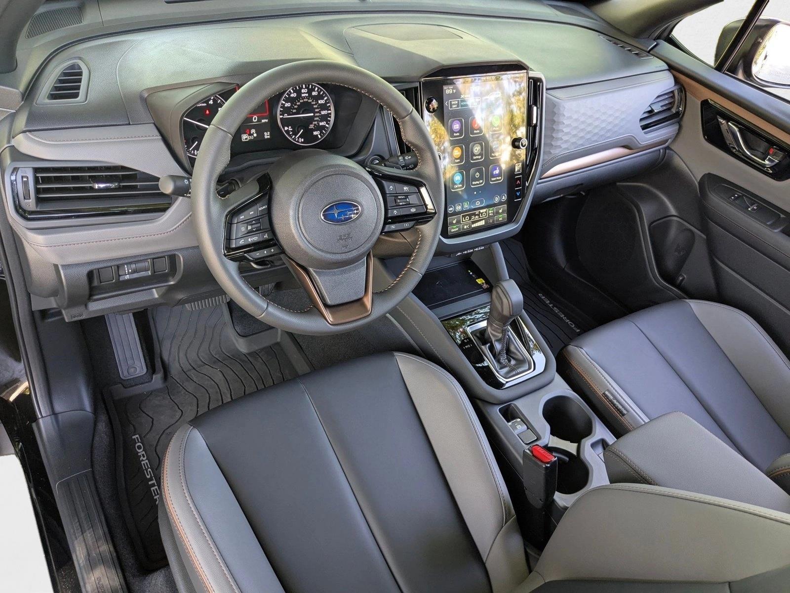 2025 Subaru Forester Sport Base photo 3