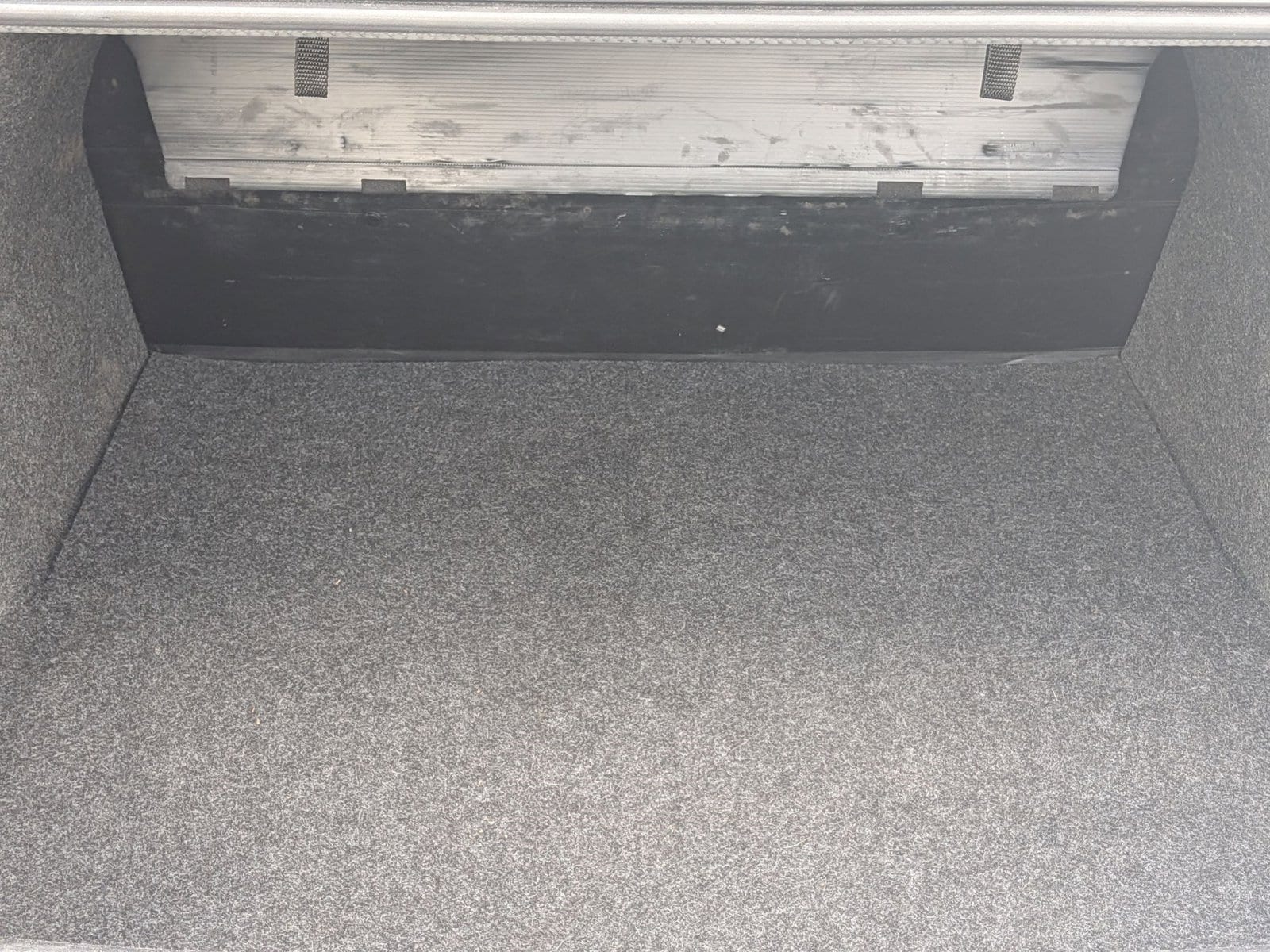 2023 Nissan Versa S photo 6