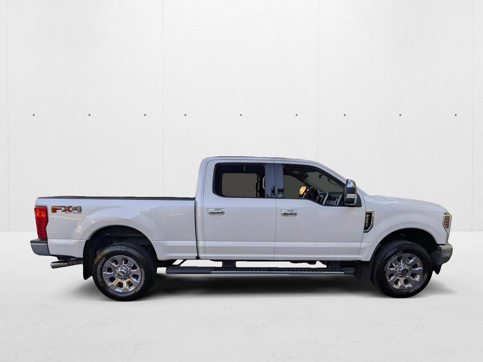 2018 Ford F-250 Lariat photo 4