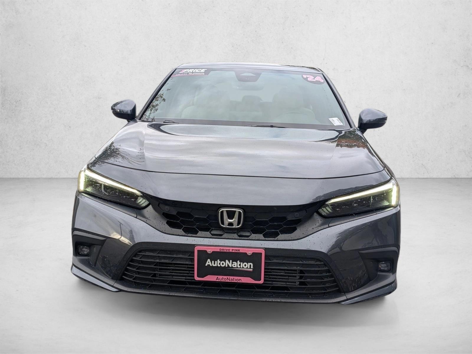2024 Honda Civic Sport Touring Hatchback photo 2