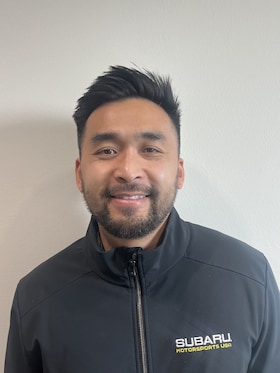 Staff member Thanh Le from ID_1699031225e5