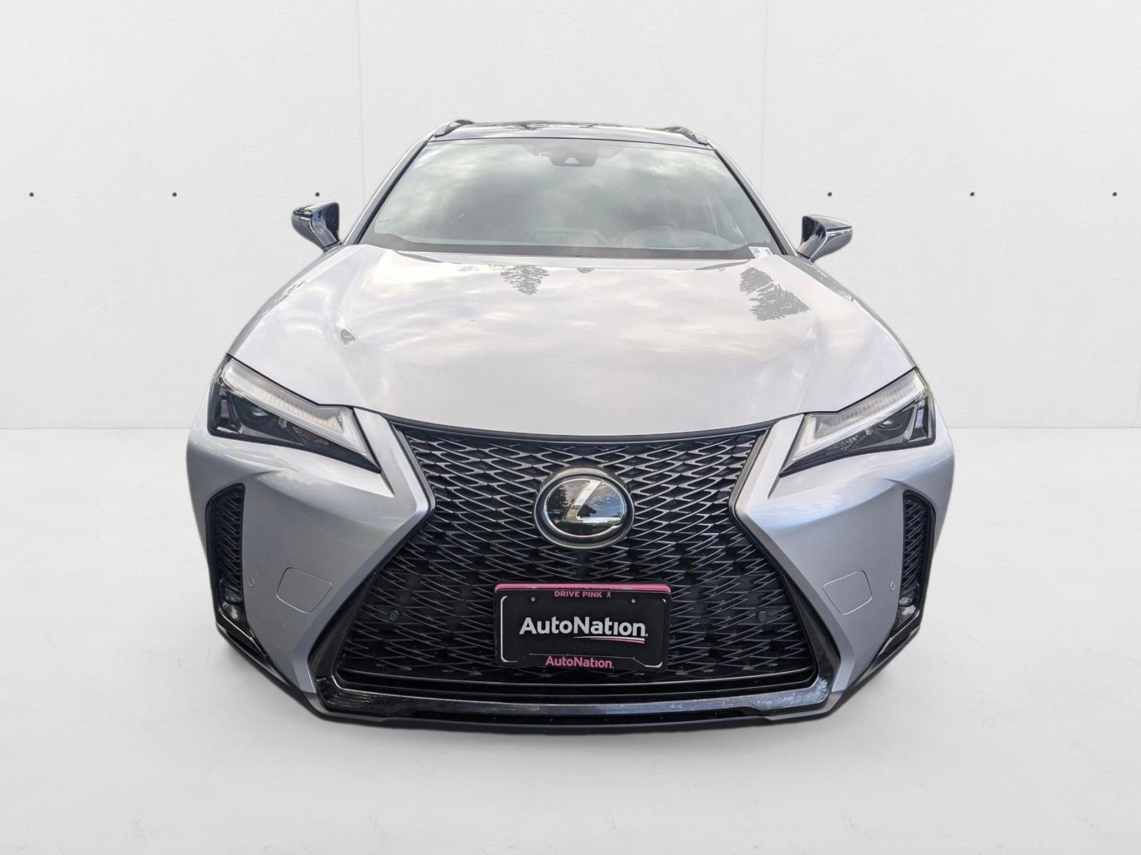2024 Lexus UX 250h F SPORT Design photo 2