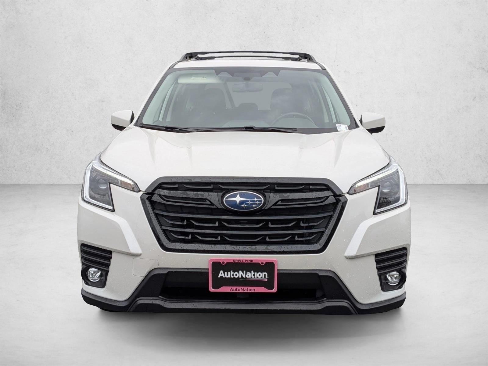 2024 Subaru Forester Premium photo 2