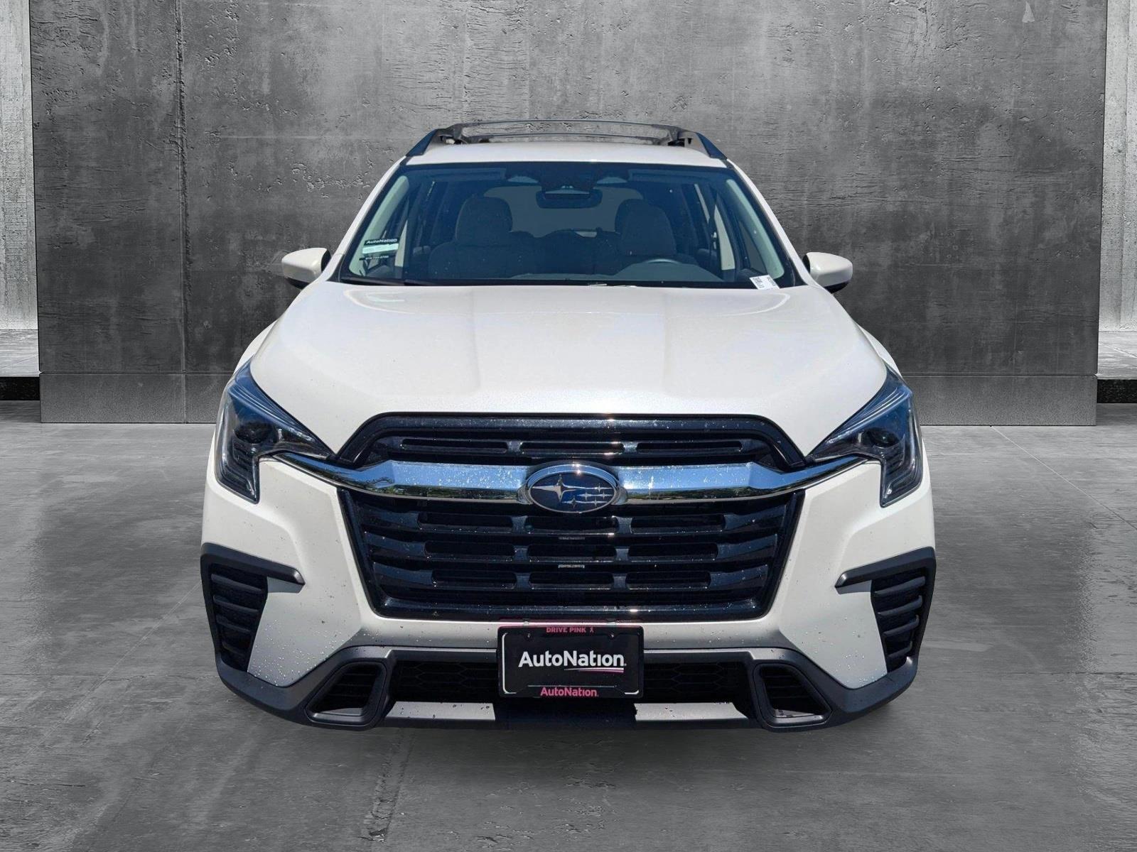 2024 Subaru Ascent Premium photo 2