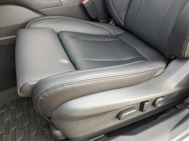 2025 Subaru Outback Touring photo 4