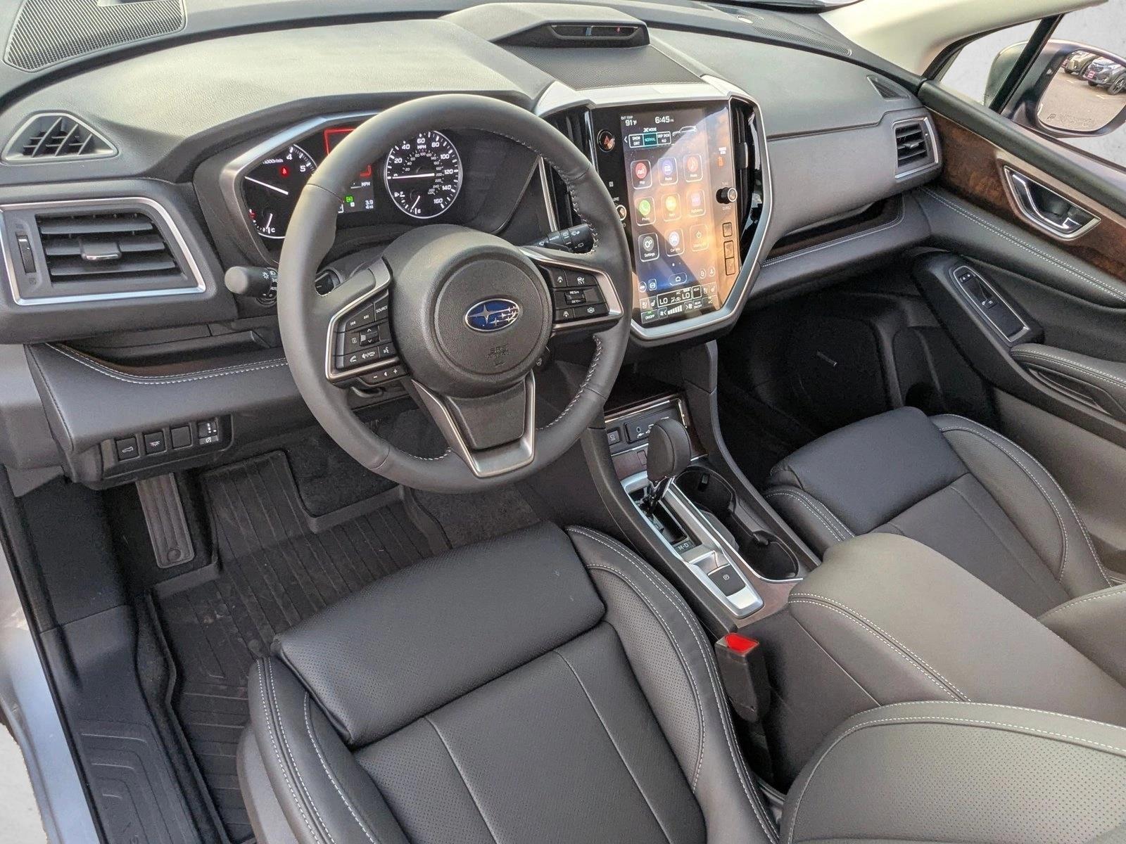 2025 Subaru Ascent Touring photo 3