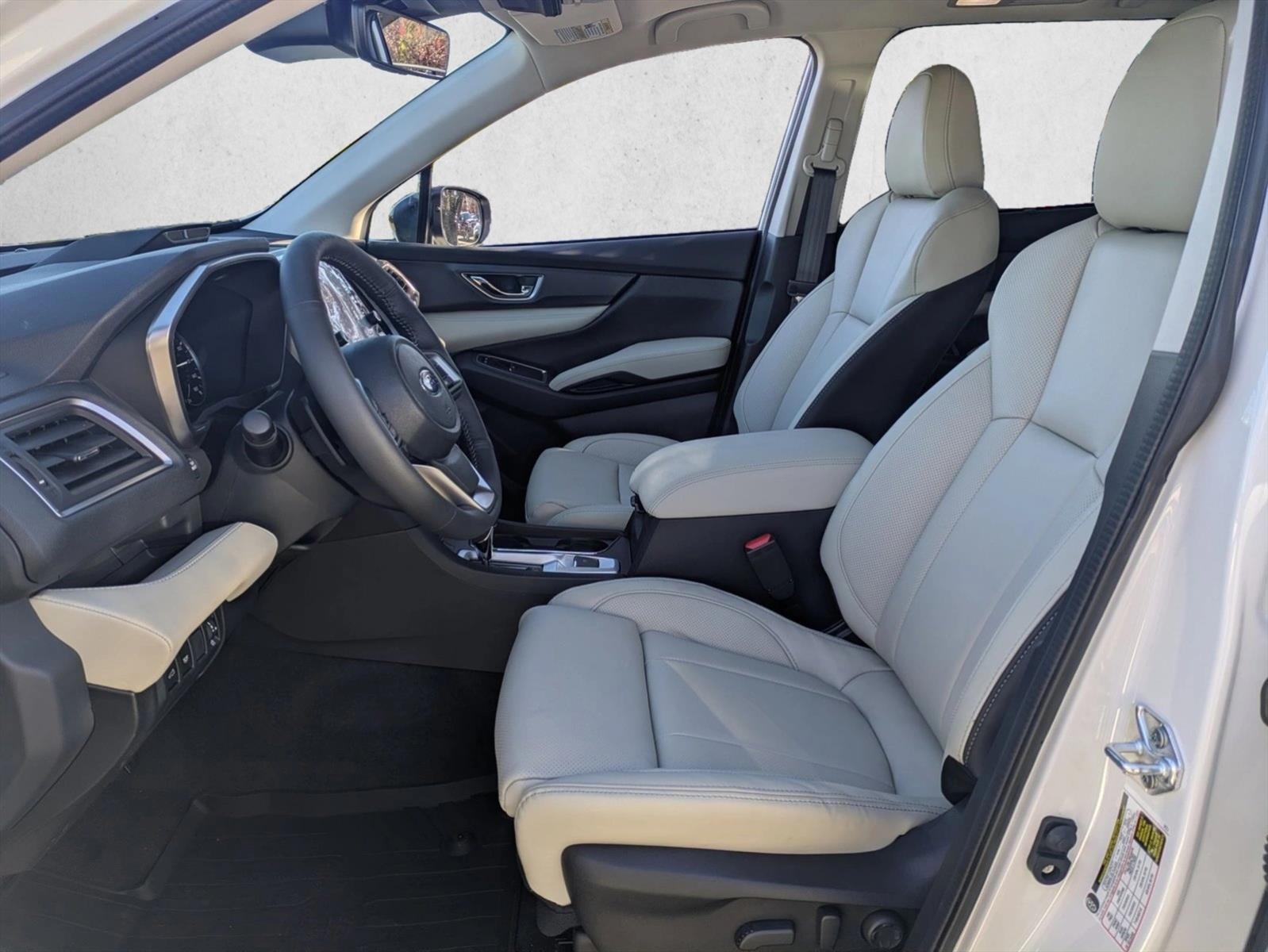 2026 Subaru Ascent Limited photo 4