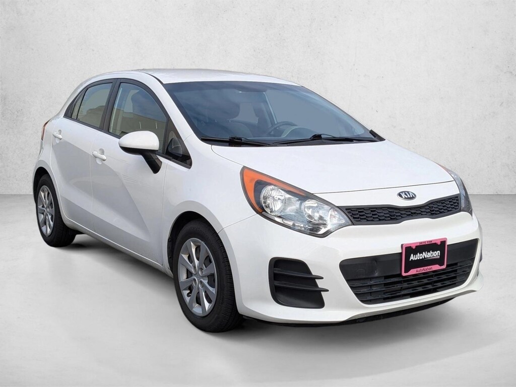 Used 2016 Kia Rio 5-Door LX Hatchback