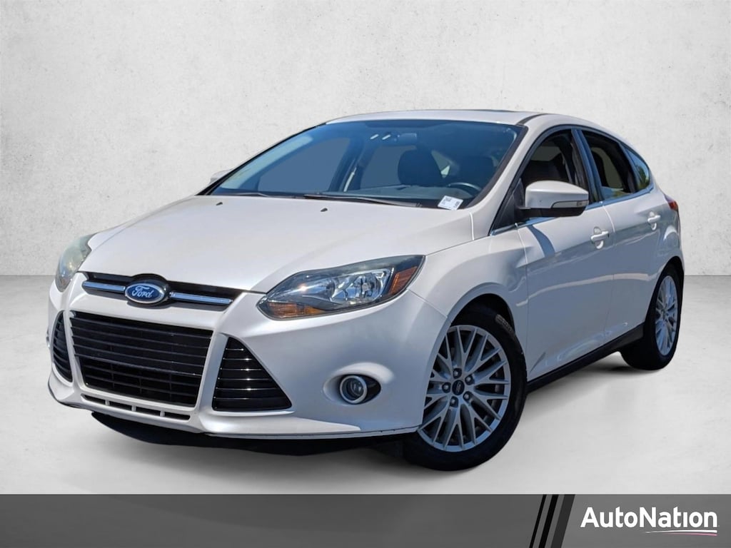 Used 2014 Ford Focus Titanium Hatchback