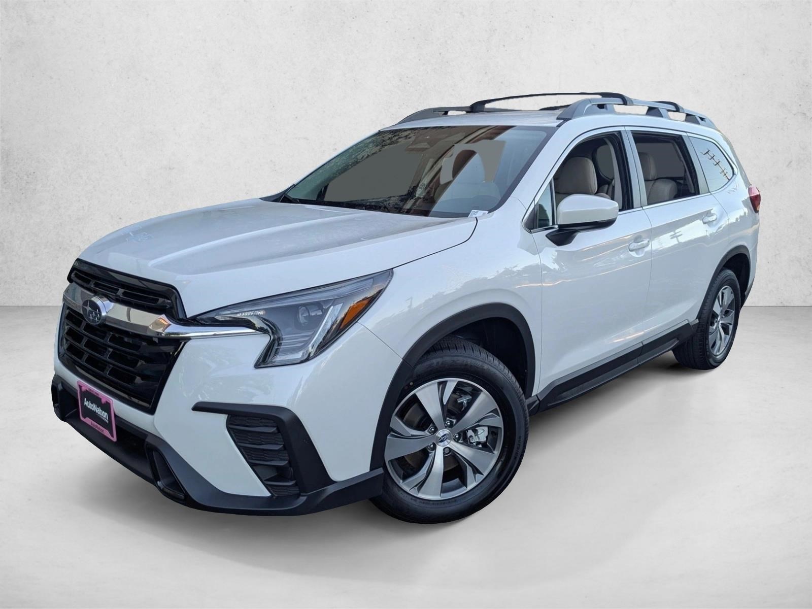 2025 Subaru Ascent Premium's photo