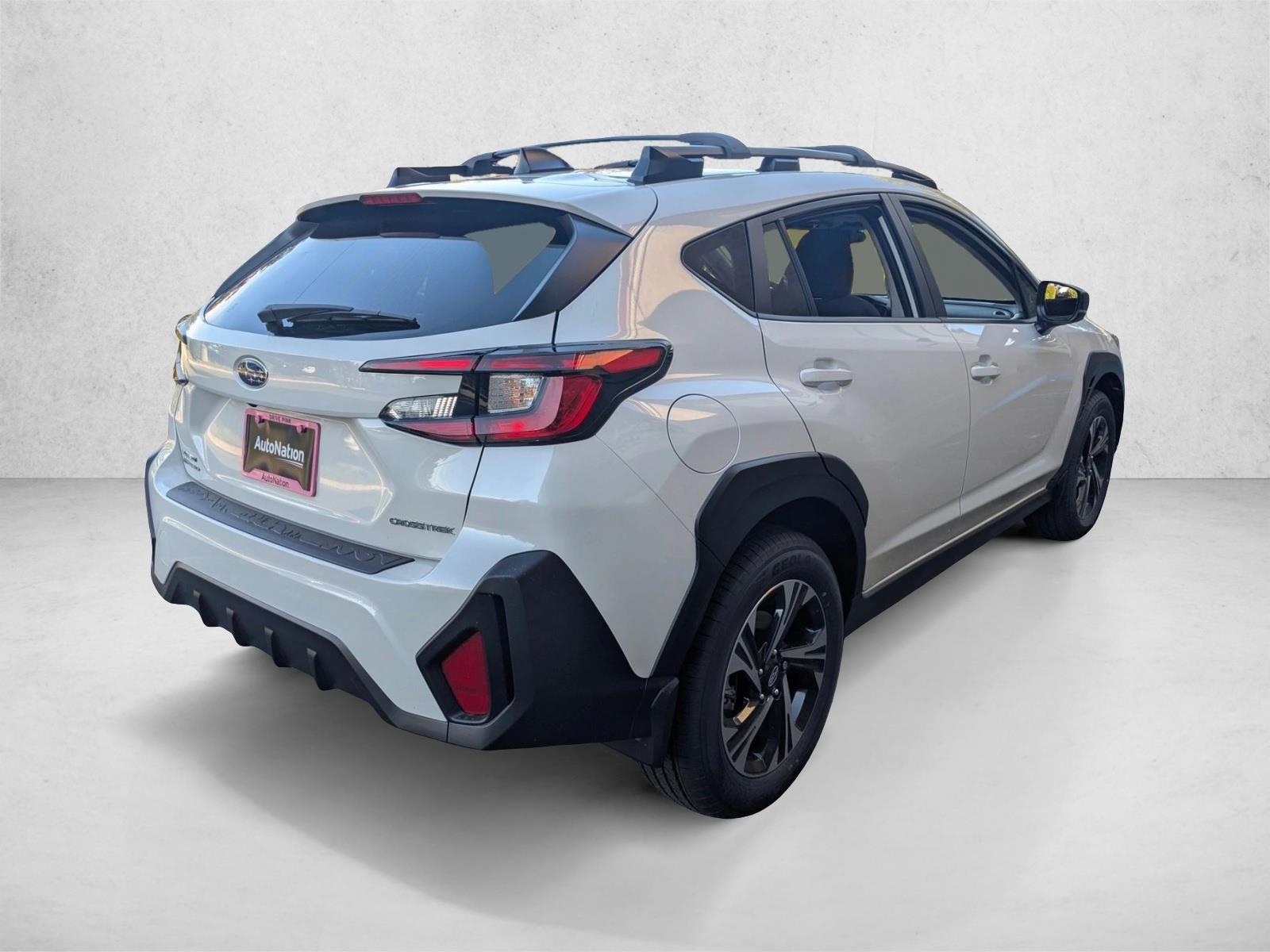 2025 Subaru Crosstrek Premium photo 2