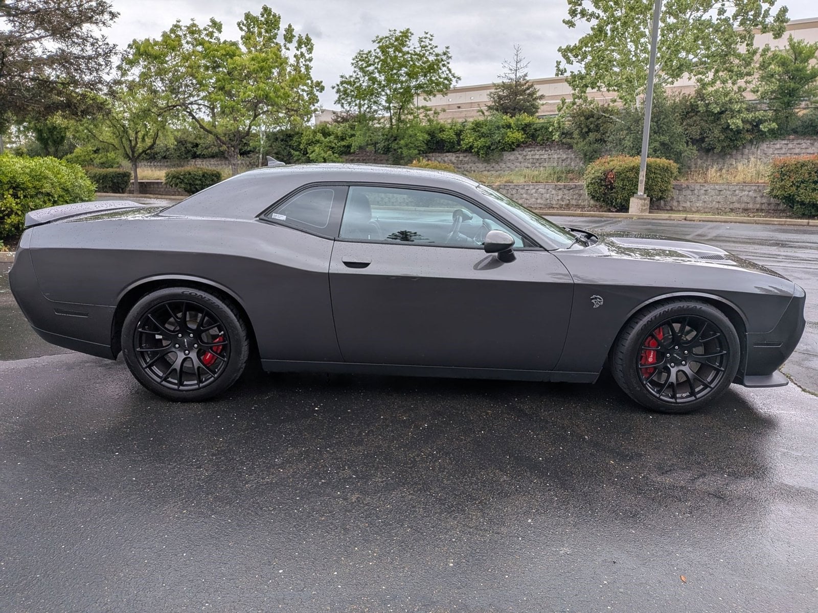 2016 Dodge Challenger SRT Hellcat photo 4