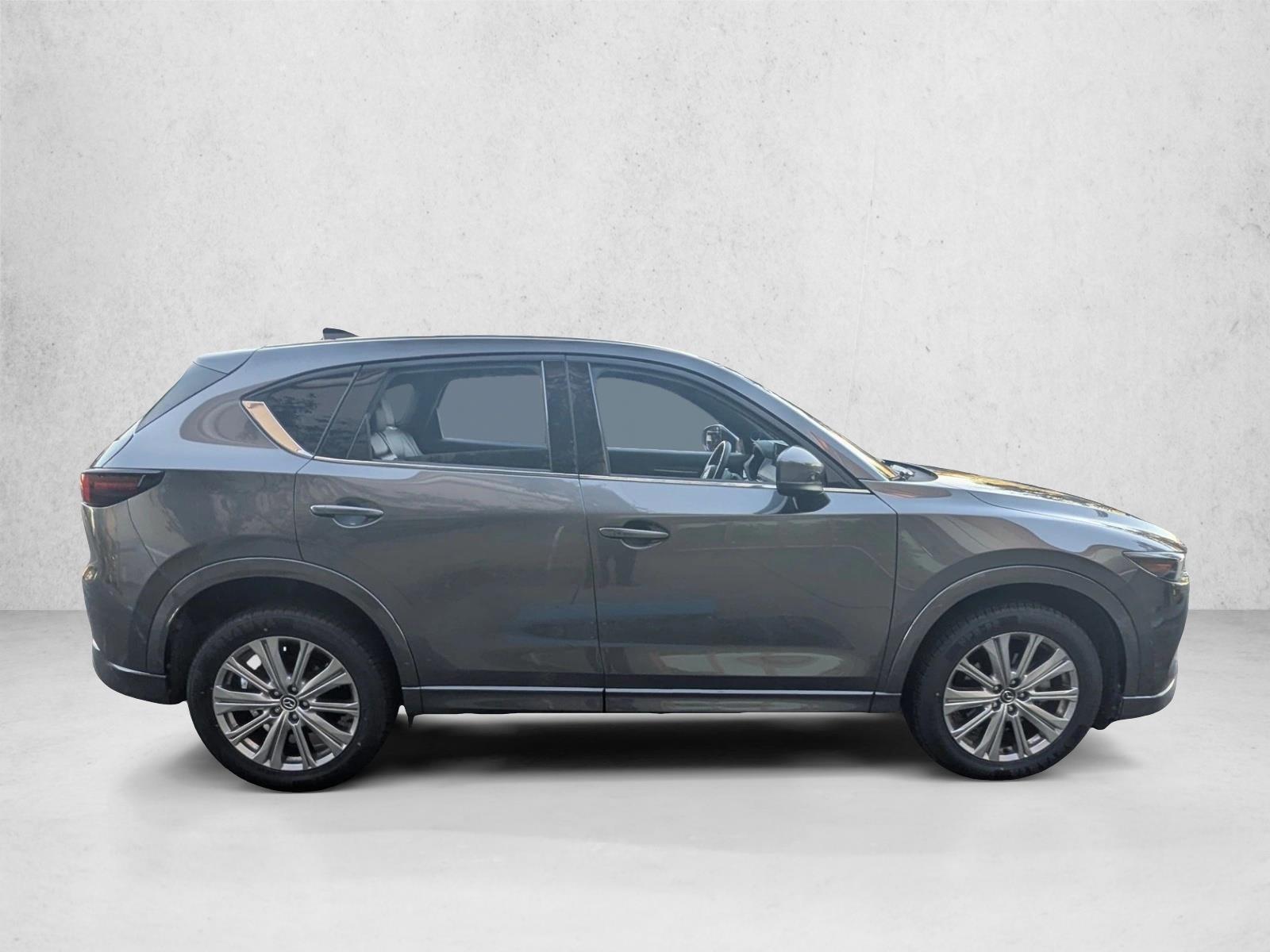 2022 Mazda CX-5 2.5 Turbo Signature photo 4
