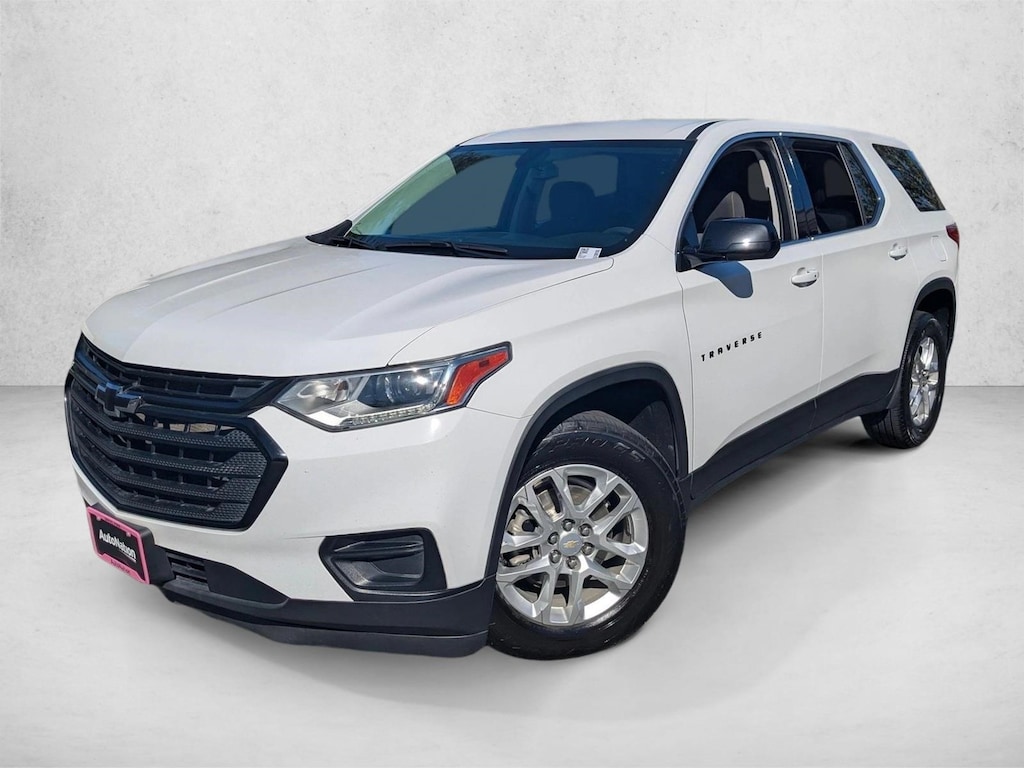 Used 2021 Chevrolet Traverse LS SUV