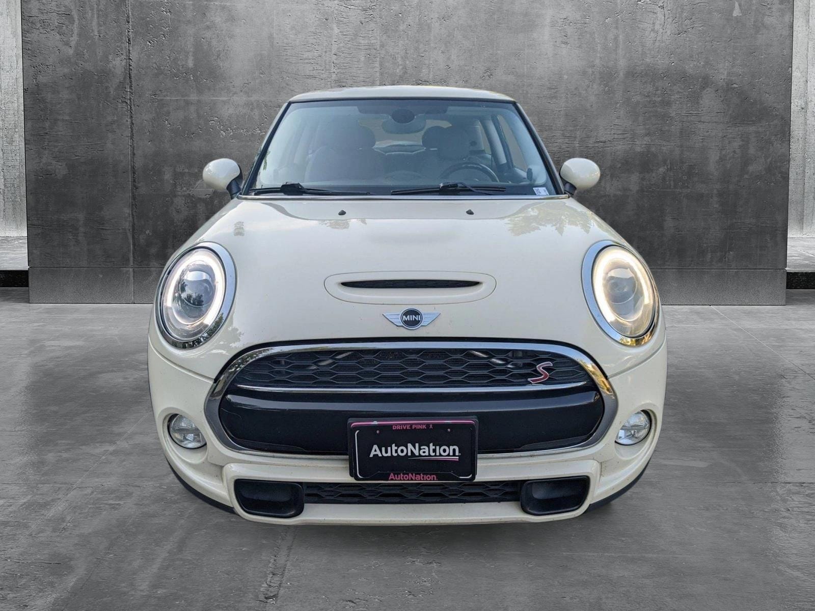Used 2015 MINI Cooper S with VIN WMWXP7C5XF2A41792 for sale in Roseville, CA
