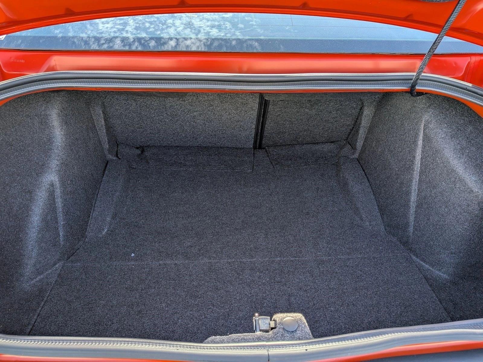 2021 Dodge Challenger R/T Scat Pack photo 6