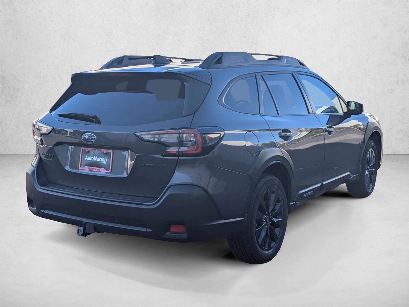 2023 Subaru Outback Onyx Edition photo 5