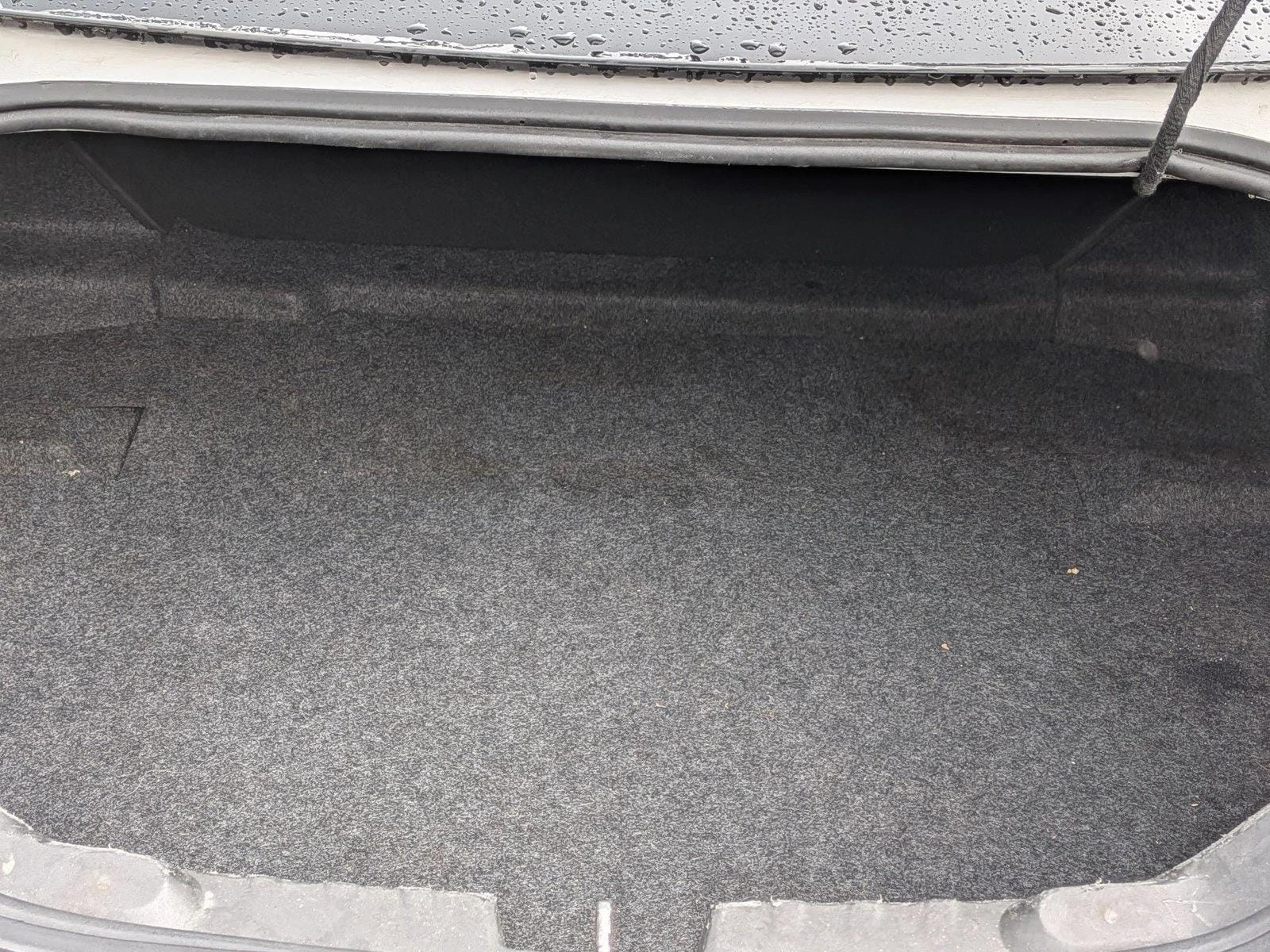 2013 Chevrolet Camaro LT photo 6