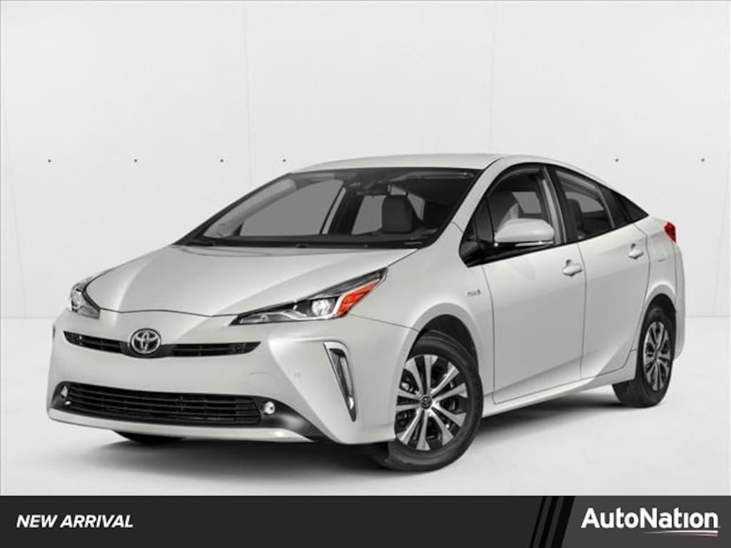 Used 2020 Toyota Prius XLE Hatchback