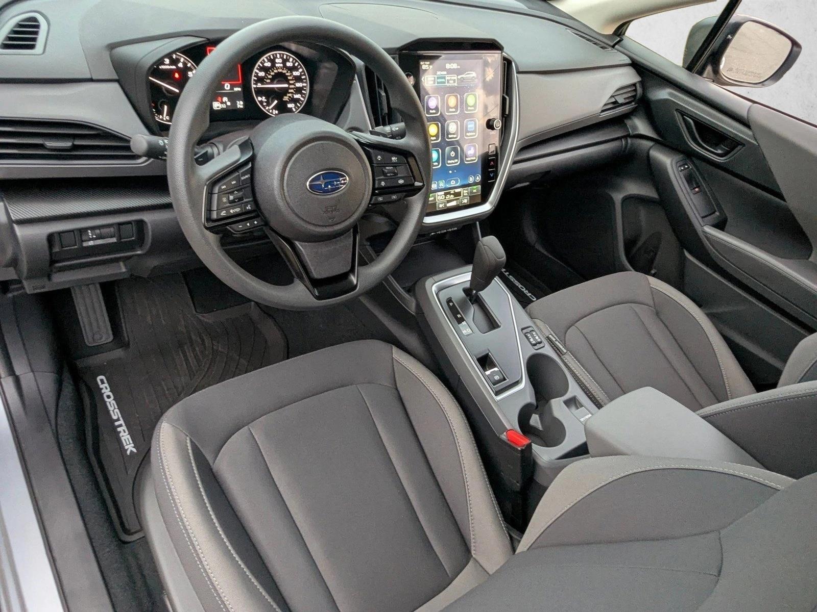 2025 Subaru Crosstrek Premium photo 3
