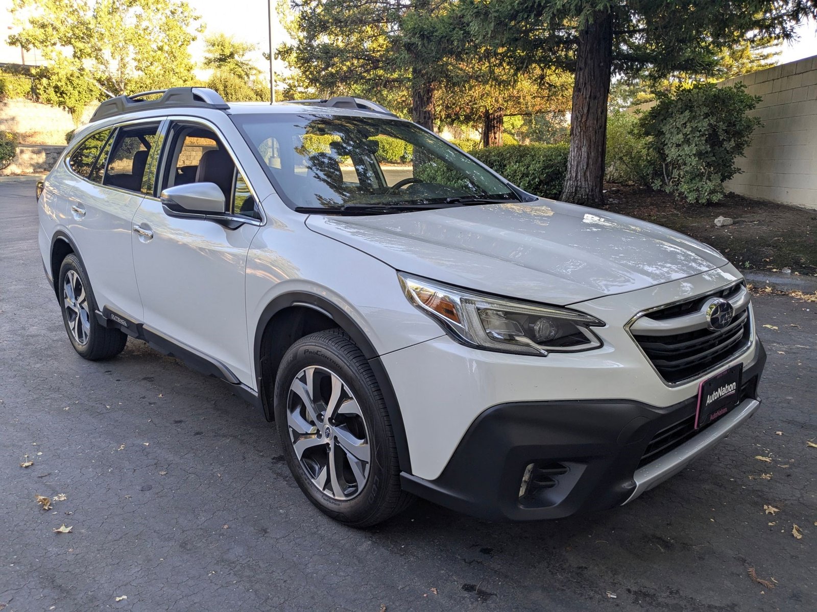2022 Subaru Outback Touring photo 3