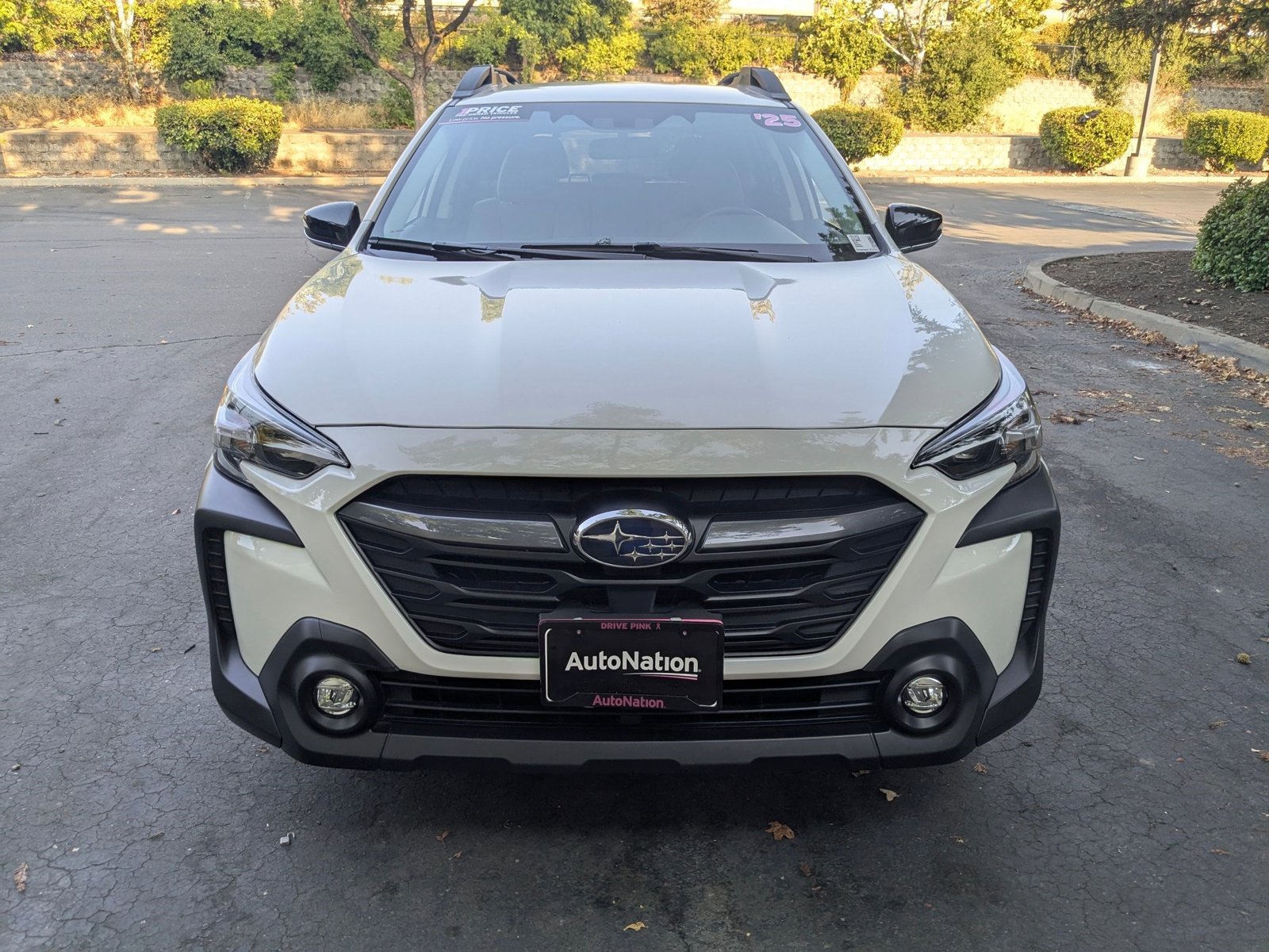 2025 Subaru Outback Premium photo 2