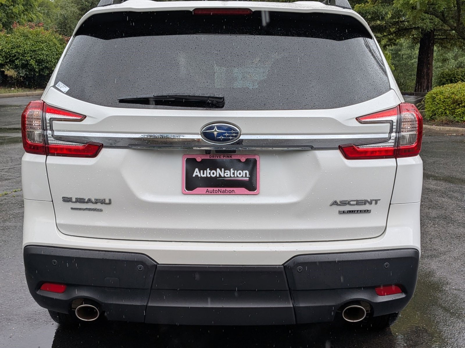 2023 Subaru Ascent Limited photo 6