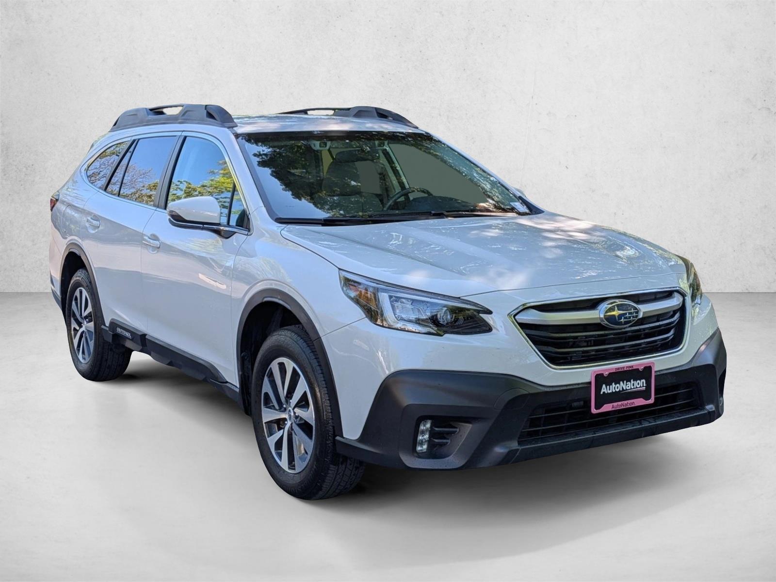 2020 Subaru Outback Premium photo 3