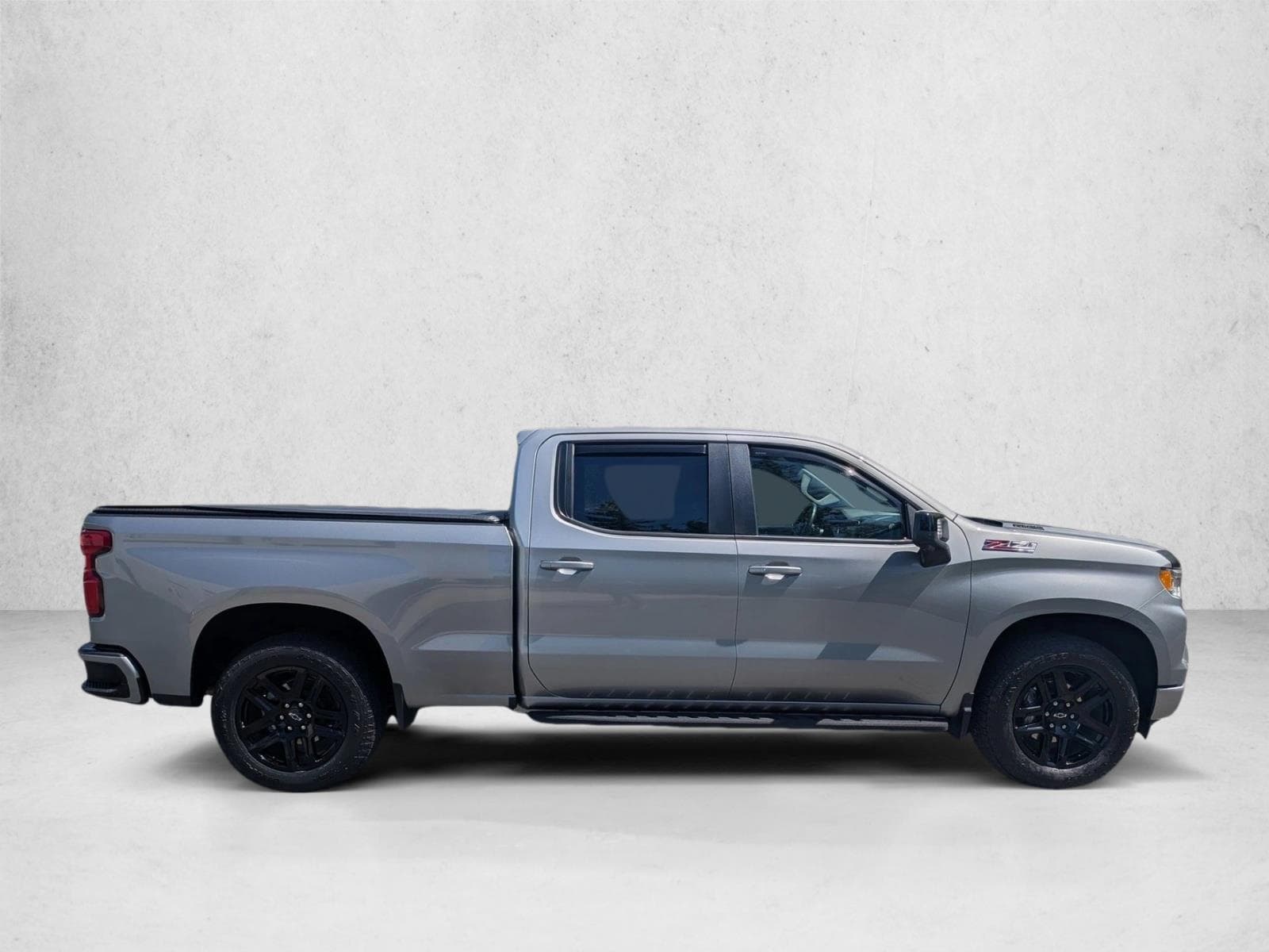 2023 Chevrolet Silverado 1500 RST photo 4