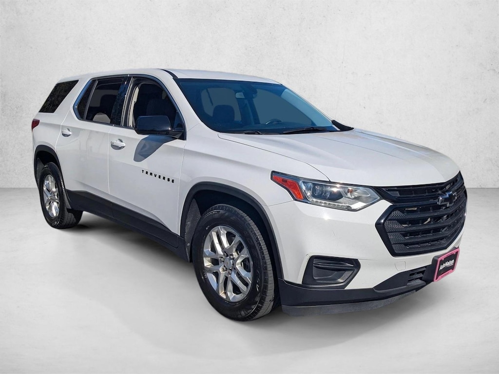 Used 2021 Chevrolet Traverse LS SUV