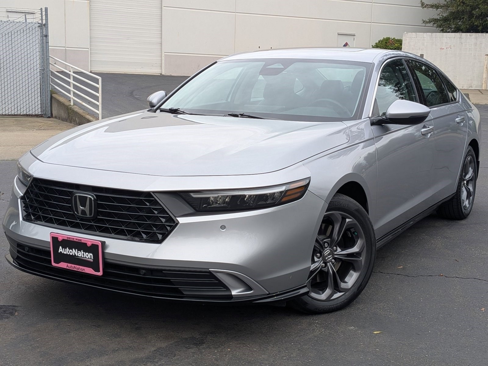 2023 Honda Accord Hybrid EX-L's photo