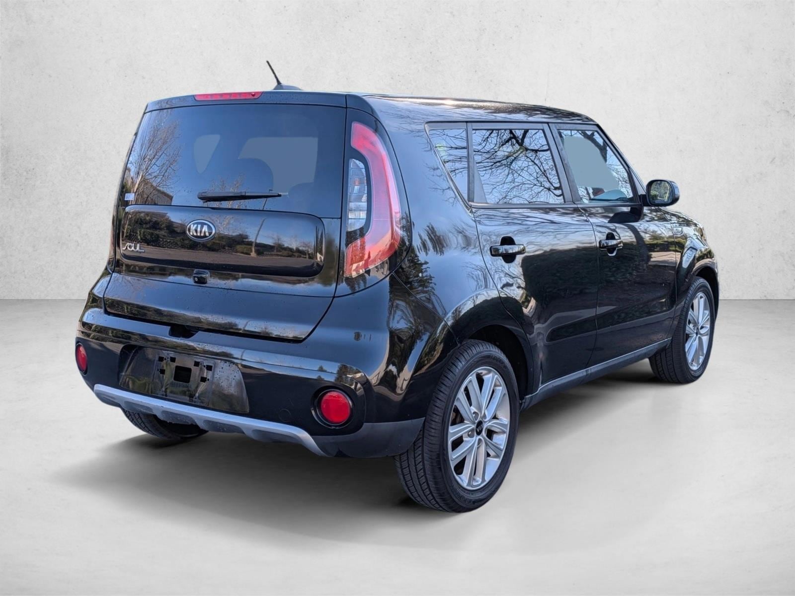 2018 Kia Soul + photo 5