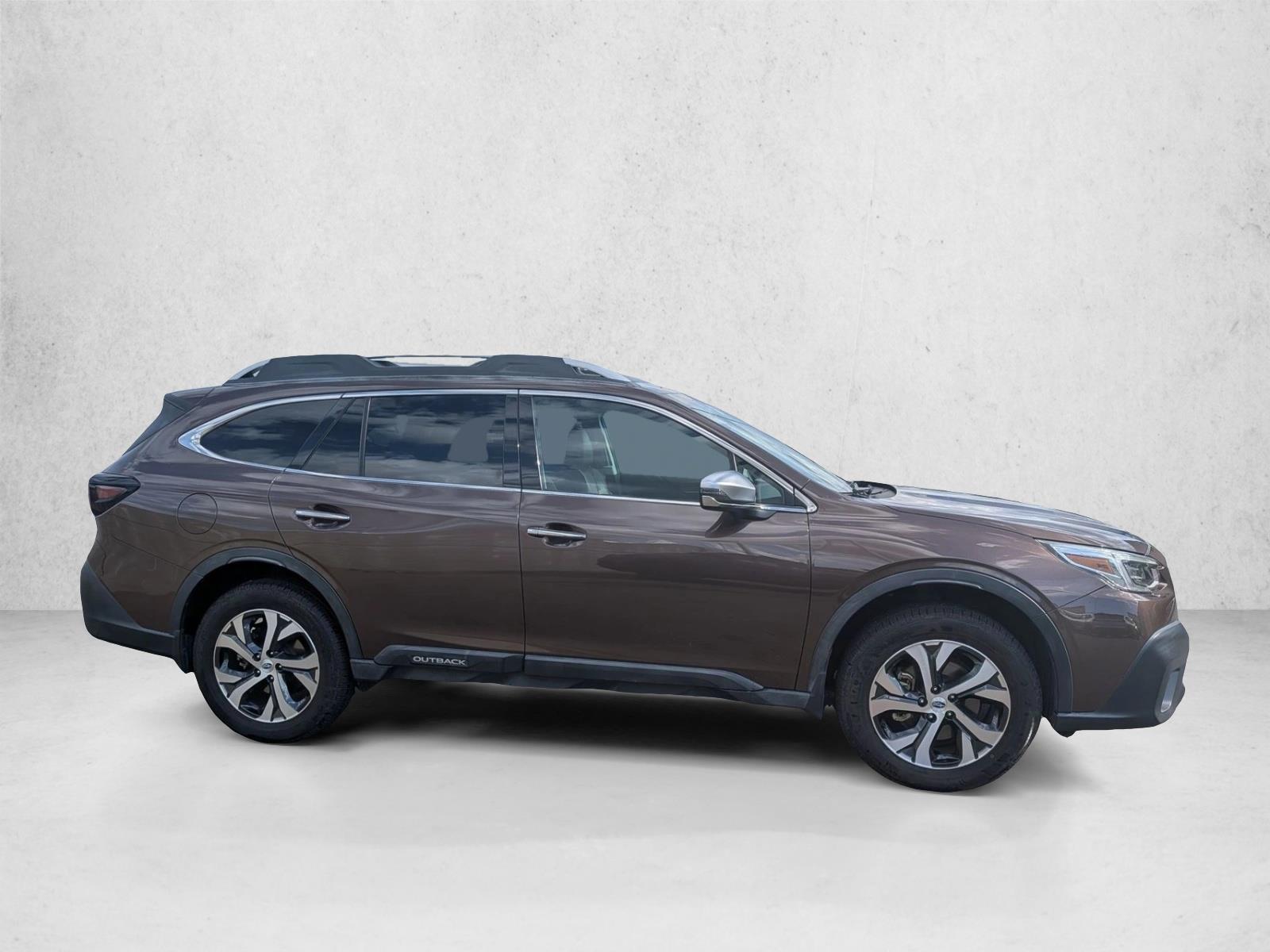 2021 Subaru Outback Touring photo 4