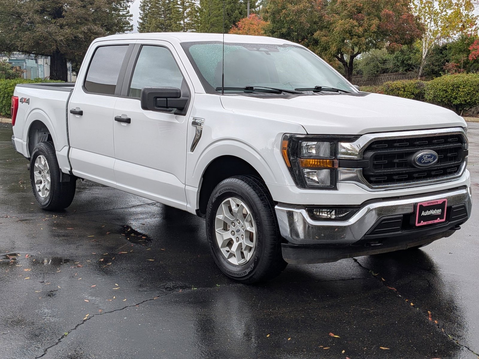 2023 Ford F-150 XLT photo 3
