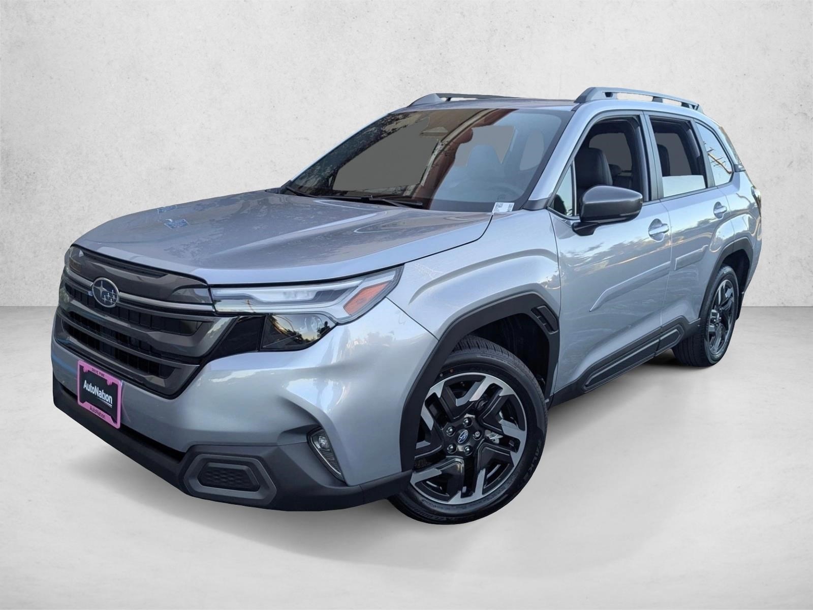 2025 Subaru Forester Limited's photo