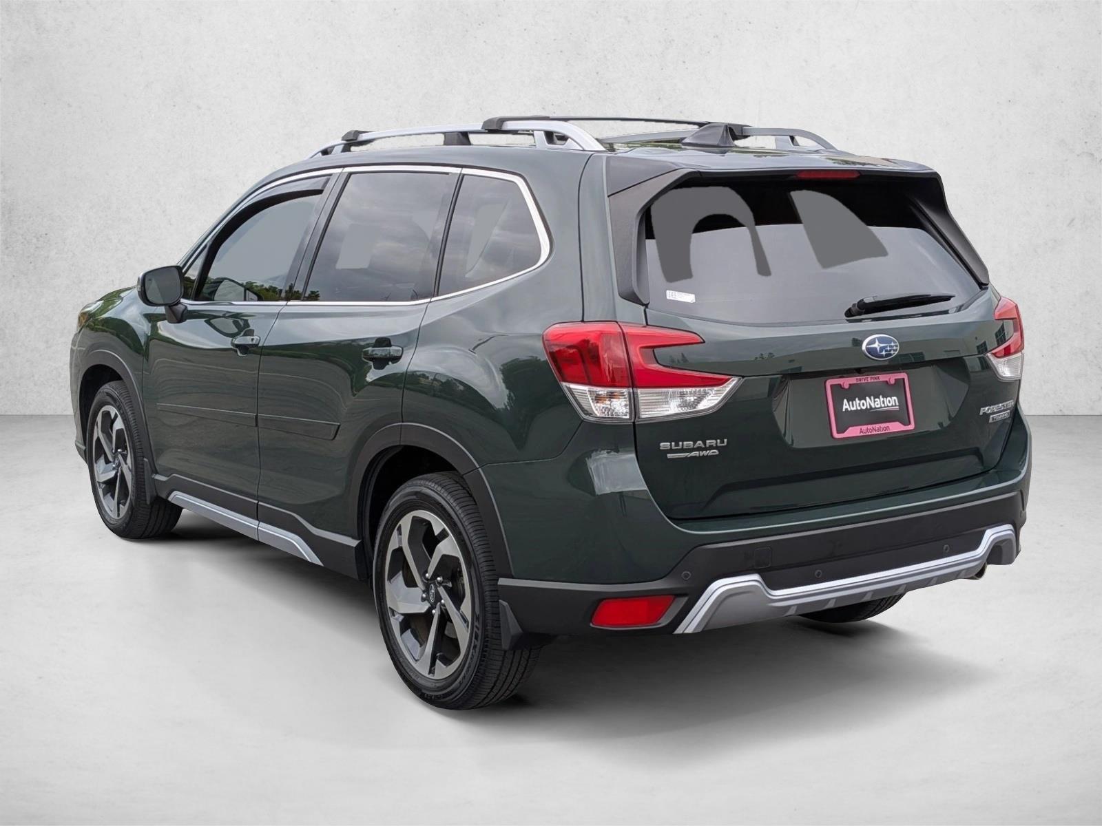 2024 Subaru Forester Touring photo 3