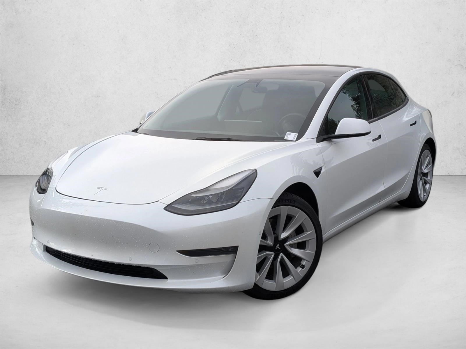 2022 Tesla Model 3 Long Range's photo